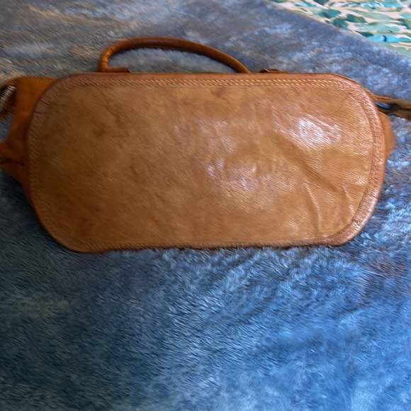 Leather NOONDAY BAG. - Picture 6 of 9